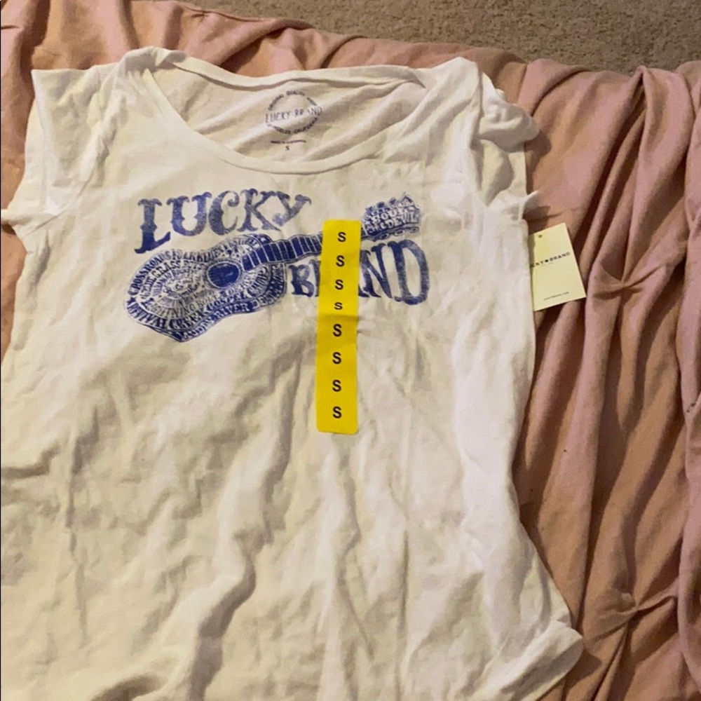 lucky brand t-shirt